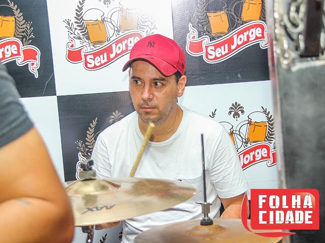 2411_turma_do_samba_no_bar_seu_jorge_9069.jpg