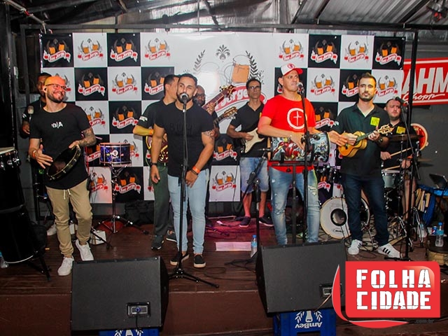 2436_domingueira_com_pda_no_bar_seu_jorge_1338.jpg