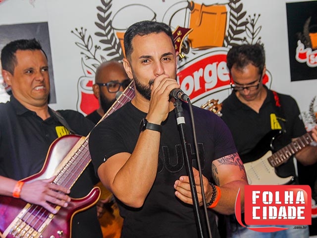 2436_domingueira_com_pda_no_bar_seu_jorge_7701.jpg